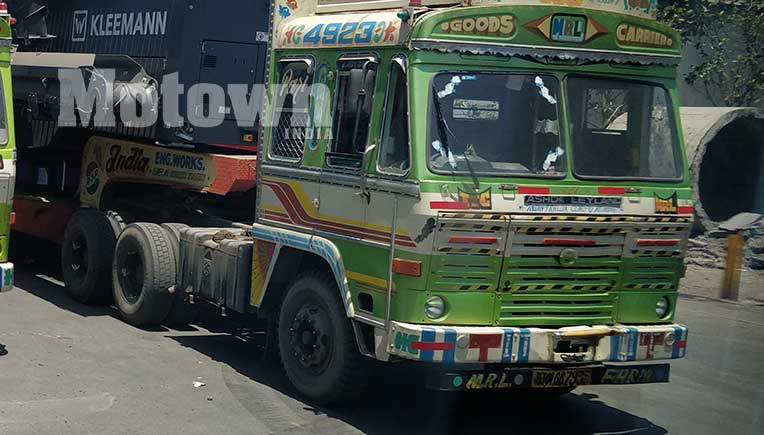 Aug 2019 domestic sales of commercial vehicles slump (-) 39 per cent