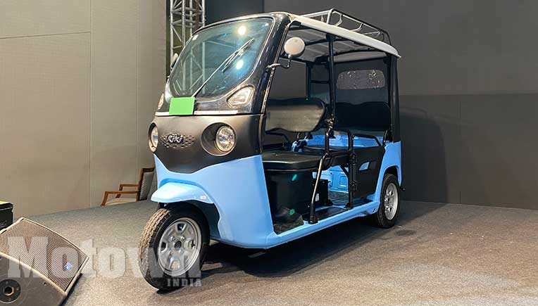 Bajaj Riki P4005, Riki C4005 e-rickshaws launched