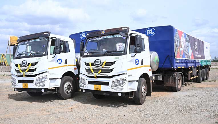Bombay Logistics flags off Blue Energy Motors LNG Trucks for JSW Steel operations