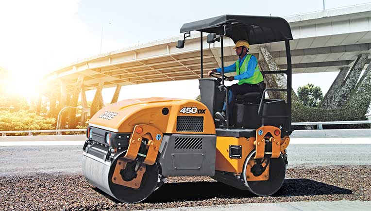 450DX-Tandem-Vibratory-Compactor