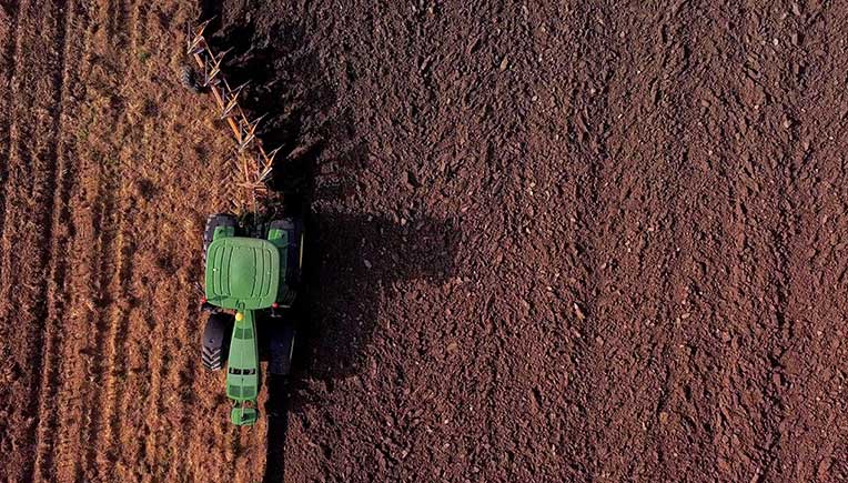 CV Feature-Italian farmer recounts experience with BKT tyres 