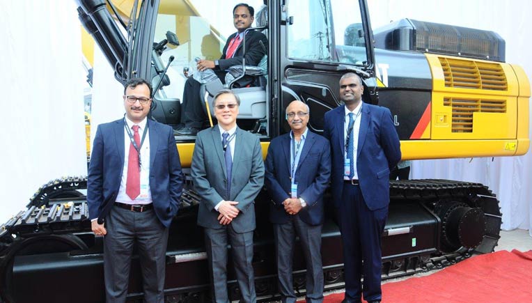Senior officials of Caterpillar at the Excon 2017