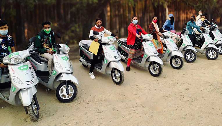 Flipkart procures e-vehicles from Hero Electric, Mahindra Electric, Piaggio 