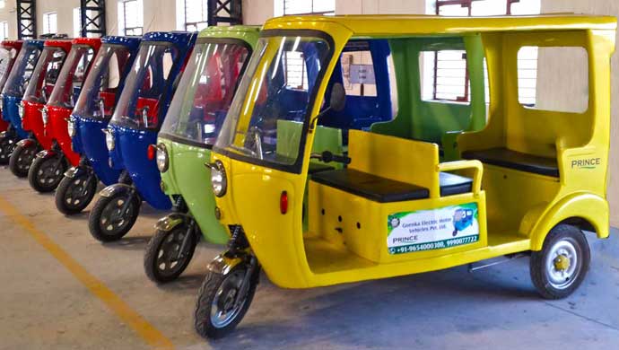 Goenka Electric Motor Vehicles Pvt. Ltd gave E-Rickshaws to BMC (Bhartiya Micro Credit) under the Pradhan Mantri Mudra Yojna on April 5, 2016.