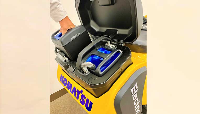 Honda, Komatsu to develop micro excavators powered by swappable batteries