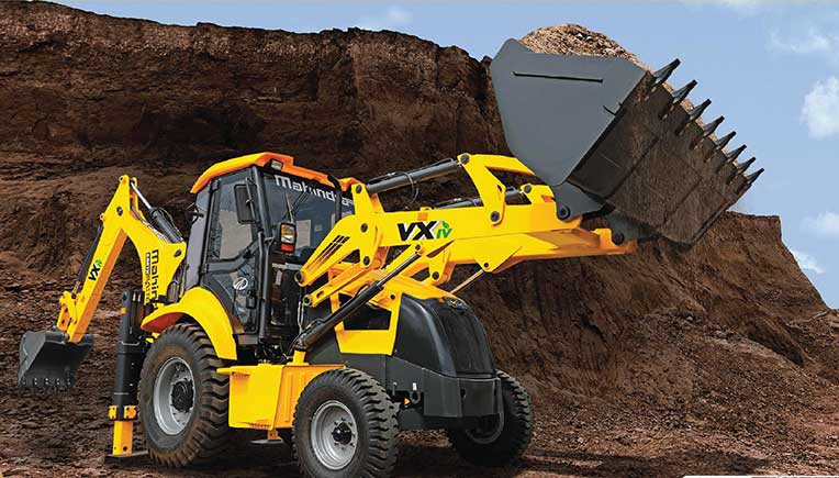 Mahindra EarthMaster backhoe loader now comes with a unique guarantee