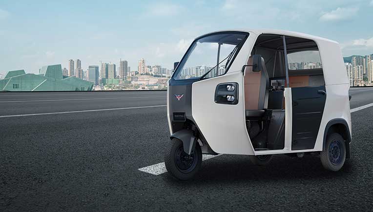Montra Electric, Exponent Energy to launch 15-minute rapid charging electric 3-W