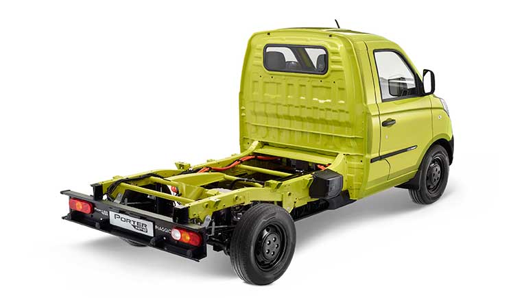 New Piaggio Porter NPE, city truck in fully electric version