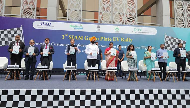 SIAM’s 3rd Green Plate EV Rally drives India’s electrification agenda forward