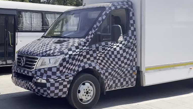 Spy shots of Jupiter Electric Mobility products for Auto Expo 2023 