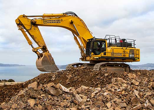 A tale of two Komatsu PC850-8EO Super Excavators and two quarries