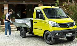 New Piaggio Porter NPE, city truck in fully electric version