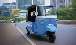 Zuperia Auto drives into L5 passenger EV market with Youdha EPOD 