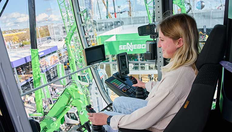 bauma 2022 showcases modern machines, tech that build our world