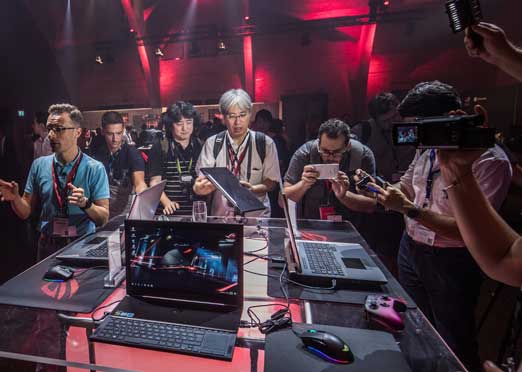 ASUS ROG reveals ROG Chimera laptop and more at IFA 2017