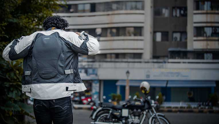 Royal Enfield Gear and Apparels Now Available On Flipkart