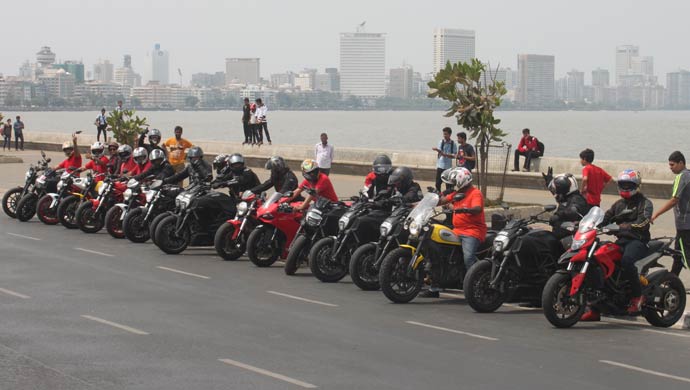 Desmo Owners Club