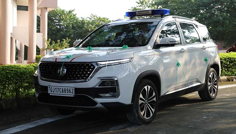 JSW MG Motor India presents customised Hector ambulance to SPYM