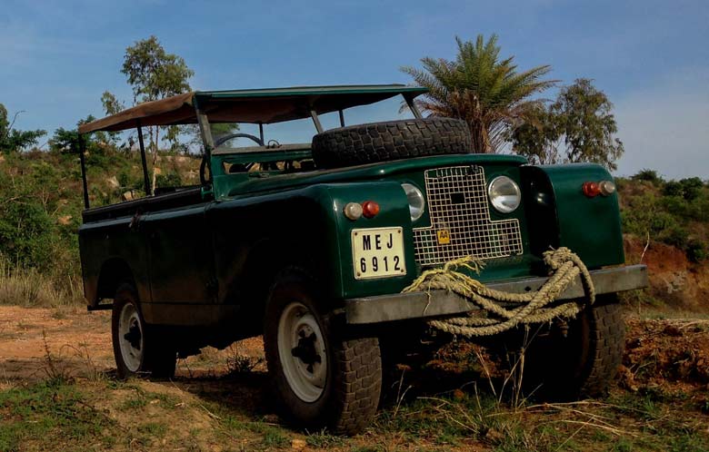 Maya-1966 Land Rover Series 2A (Photo Credit-Sanjeev Monga)