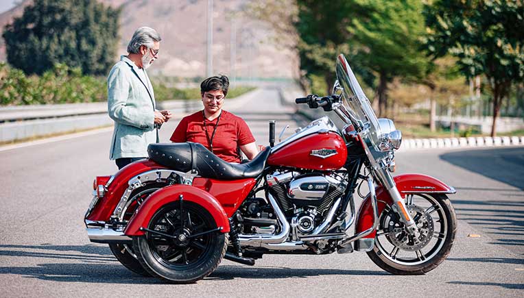 Dr. Pawan Munjal, Chairman, Hero MotoCorp with Chitra Zutshi
