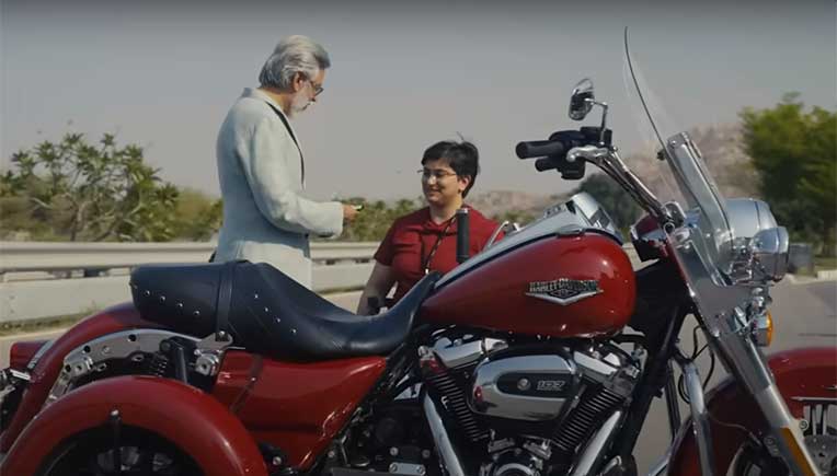 Dr. Pawan Munjal, Chairman, Hero MotoCorp with Chitra Zutshi