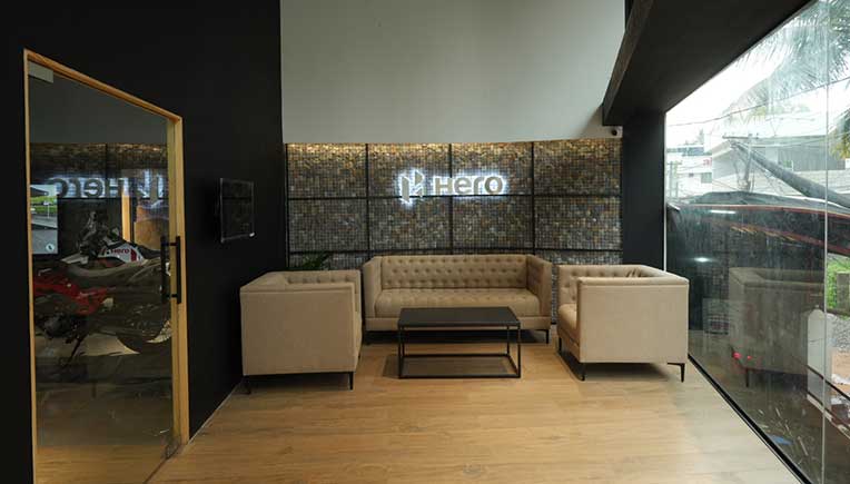 Hero Motocorp inaugurates 1st premium dealership in India
