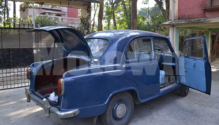 Hindustan Motors Ambassador 