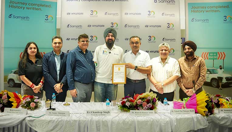 Hyundai celebrates completion of para-athlete’s road journey