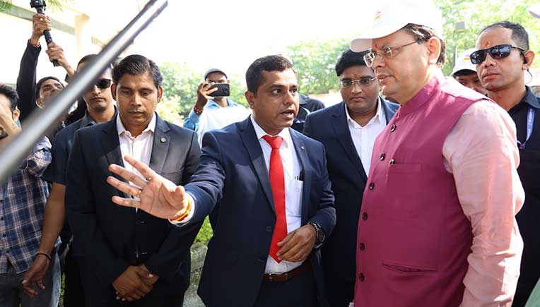 JSW MG Motor India presents customised Hector ambulance to SPYM