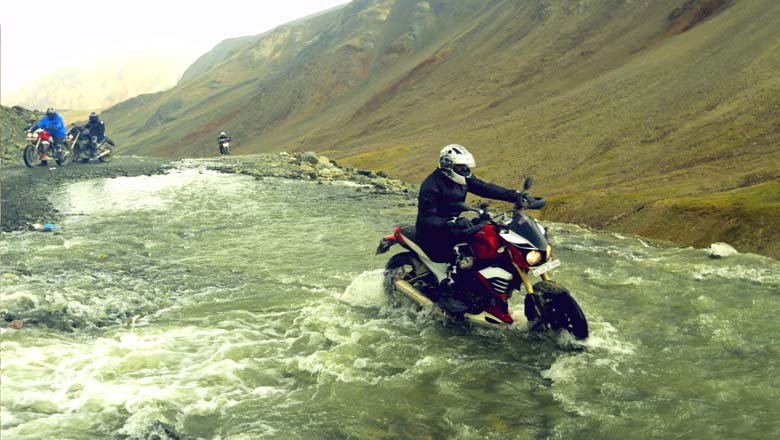 Mahindra Two Wheelers successfully concluded the first ever Mahindra Mojo – ‘Mountain Trail’ 