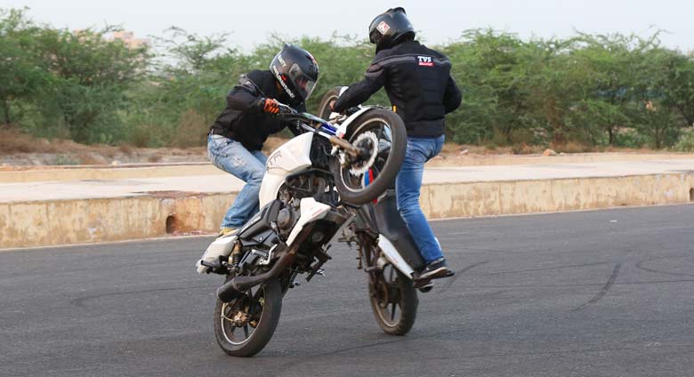 Bunty Godara and Manninder Singh of Mototycoonz in action