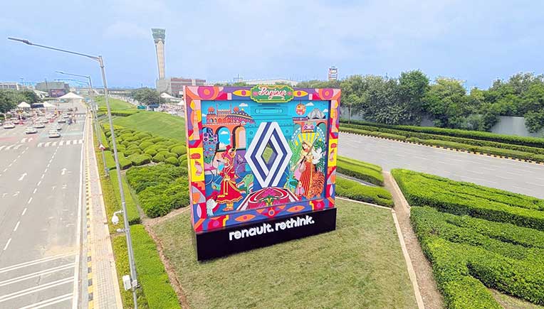 Renault unveils iconic art installation near Delhi International Airport