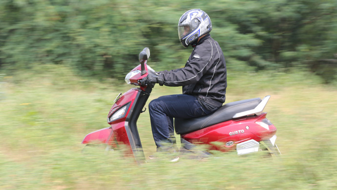 Rough roads and wild surroundings do not deter the Gusto
