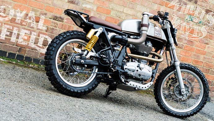 Royal Enfield Mo Powa and Dirty Duck at French festival