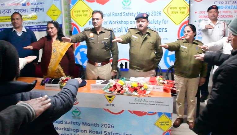 SIAM holds road safety refresher workshops for drivers in Delhi