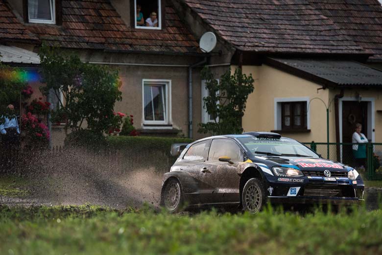 ndreas Mikkelsen (NOR) performs during FIA World Rally Championship 2016 Poland in Mikolajki, Poland on July 2, 2016