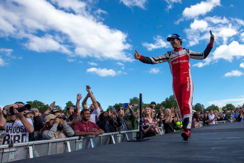 Bruno Senna celebrating