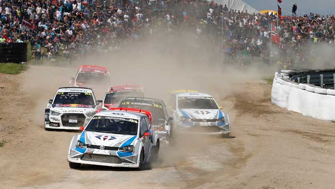 Topi Heikkinen leading the Belgian RX Supercar Final in Mettet 2015
