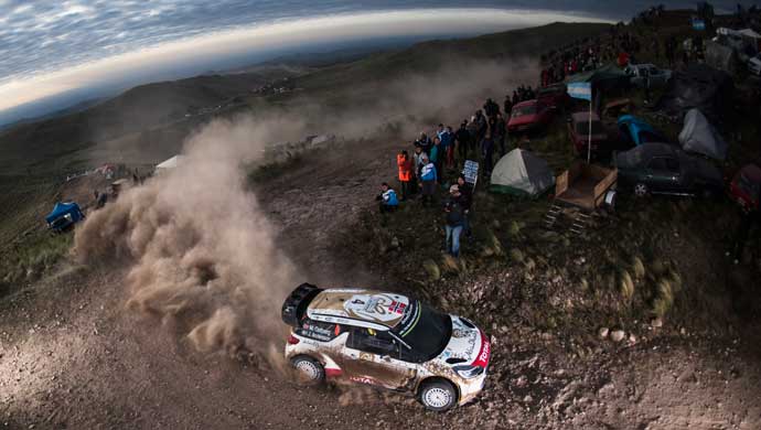 Mads Østberg in his Citroen Total Abu Dhabi WRT DS 3 rally car