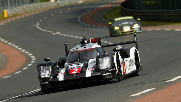 2016- Le Mans- No_ 2 Porsche Team Porsche 919 Hybrid- Free Practice 1- At Speed