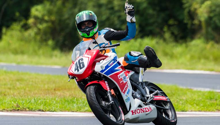 Mathana Kumar, winner of CBR 250R Open Race 2