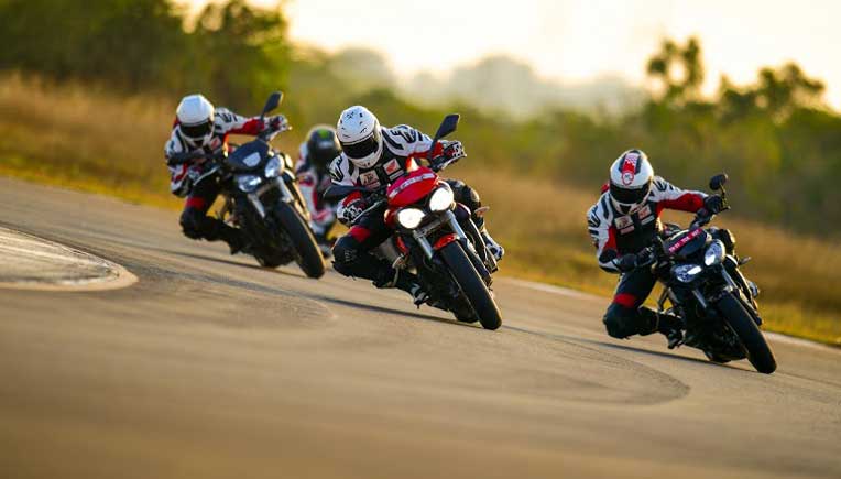 California Superbike School lessons in progress